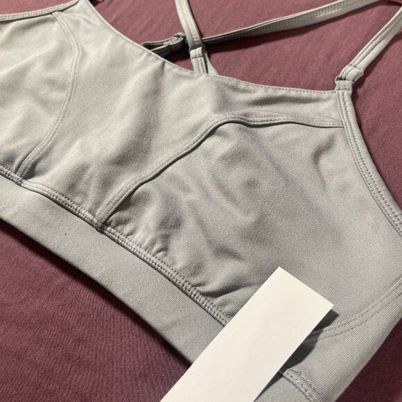 Athleta Sports bra with adjustable straps in olive/green/gray - size medium - Picture 2 of 7